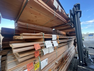 Ca. 17x Douglas wisselsponning, 18x190mm, lengte 500cm